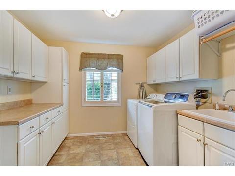 305 Redwood Frst, Ballwin, MO 63021 photo 26