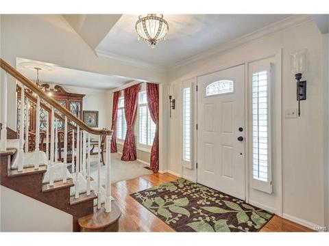 305 Redwood Frst, Ballwin, MO 63021 photo 9