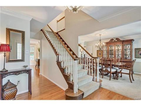 305 Redwood Frst, Ballwin, MO 63021 photo 10