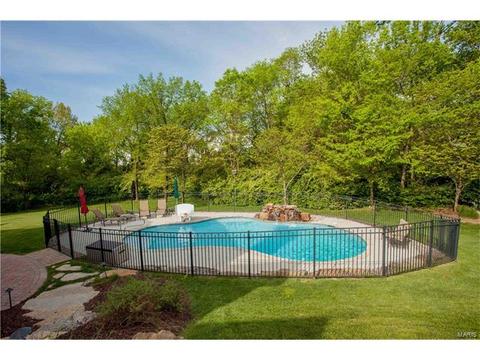 303 Merlin Dr, Weldon Spring, MO 63304 photo 4
