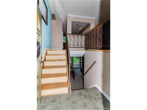 1005 Parkfield Ter, Ballwin, MO 63021 photo 24