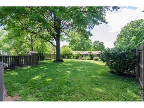 1005 Parkfield Ter, Ballwin, MO 63021 photo 33