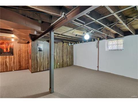 5515 Gresham Ave, Saint Louis, MO 63109 photo 13