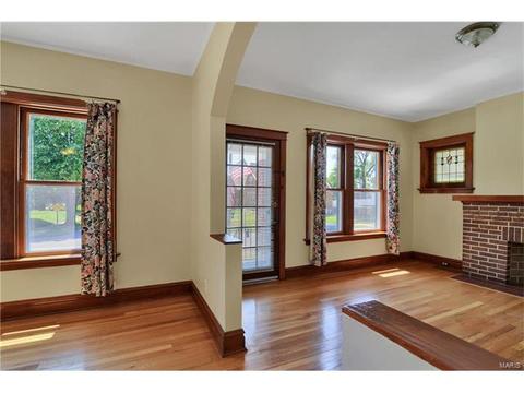5515 Gresham Ave, Saint Louis, MO 63109 photo 4