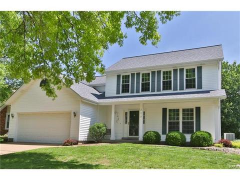 218 Oakmont Farm Dr, Ballwin, MO 63021 photo 1