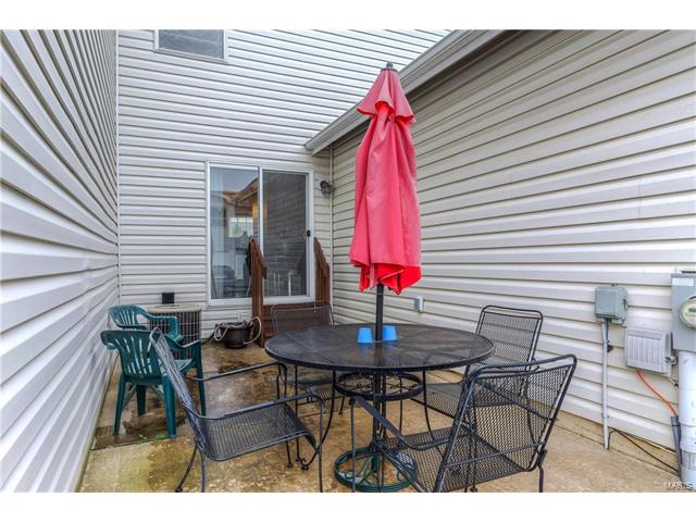 712 Hyde, O'fallon, MO 63366 photo 22