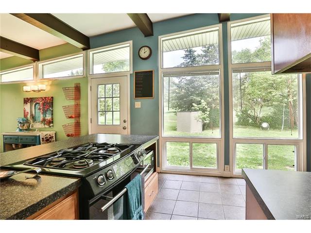 314 Coventry Ln, Manchester, MO 63021 photo 11