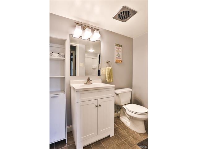 314 Coventry Ln, Manchester, MO 63021 photo 21