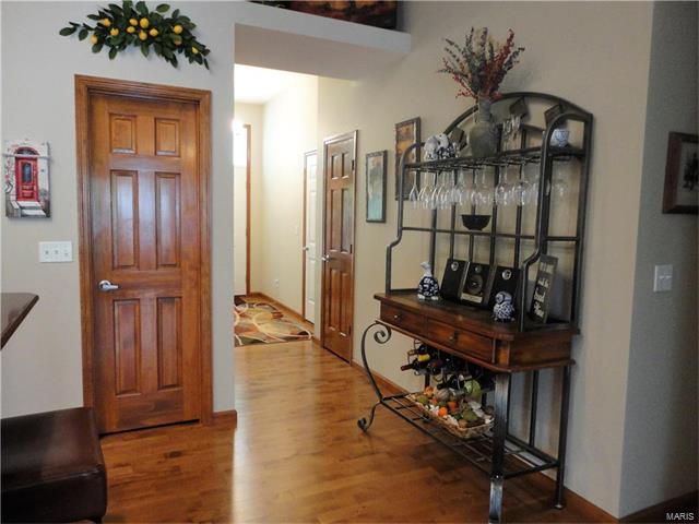 848 Gandolf Way, Eureka, MO 63025 photo 9