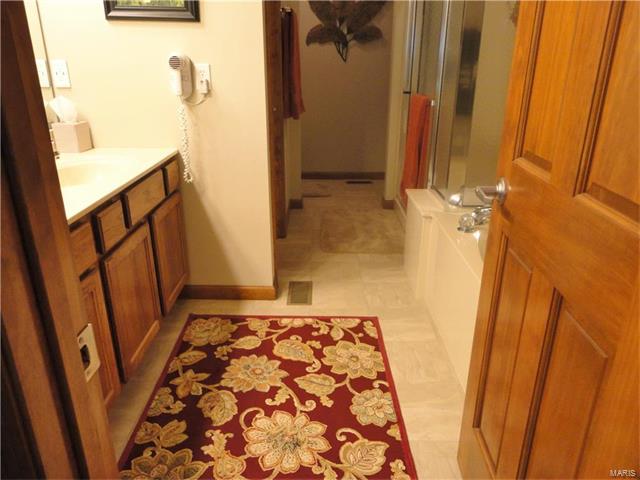 848 Gandolf Way, Eureka, MO 63025 photo 23