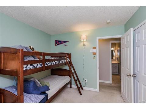 603 Nandale Dr, Ballwin, MO 63021 photo 17