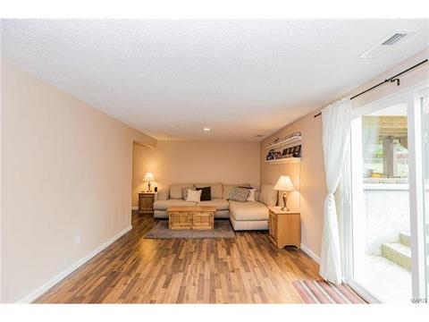 603 Nandale Dr, Ballwin, MO 63021 photo 38