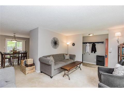 603 Nandale Dr, Ballwin, MO 63021 photo 6