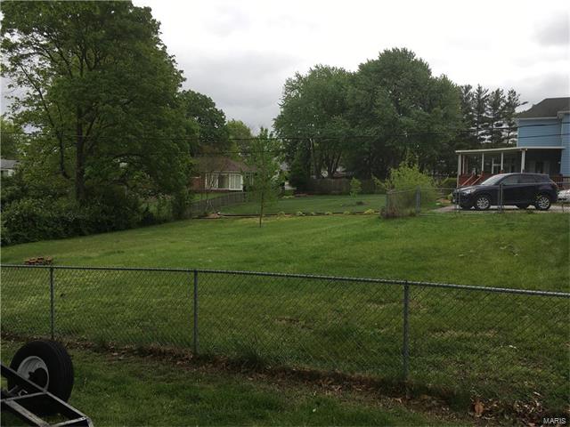 509 Kehrs Ml, Ballwin, MO 63011 photo 3