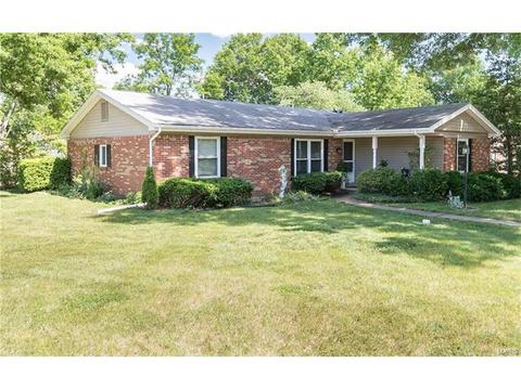 308 Whitehall Dr, Ballwin, MO 63021 photo 4