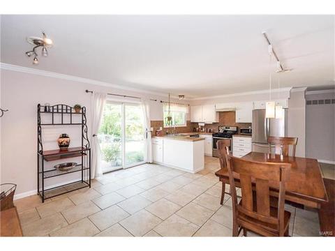 308 Whitehall Dr, Ballwin, MO 63021 photo 19