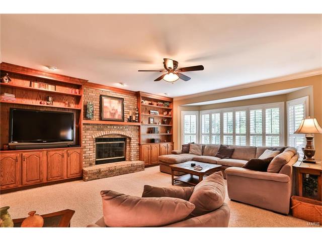 425 Gateford Dr, Ballwin, MO 63021 photo 7