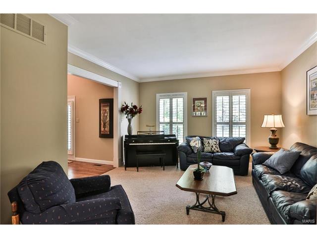 425 Gateford Dr, Ballwin, MO 63021 photo 19