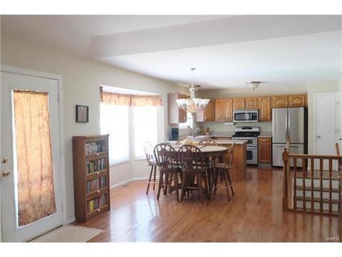 2009 Hackmann Ests, Saint Charles, MO 63303 photo 5