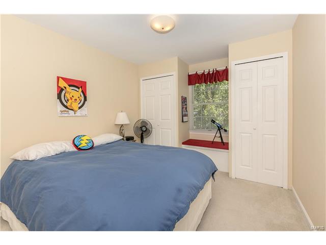 1838 Waterford Ridge Dr, Ballwin, MO 63021 photo 21