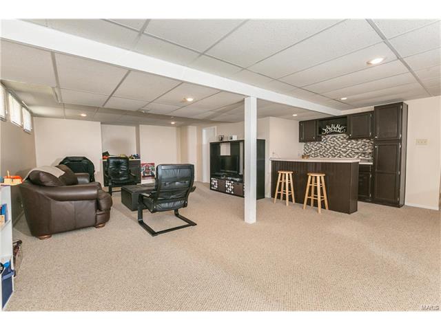 1838 Waterford Ridge Dr, Ballwin, MO 63021 photo 24