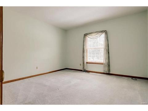 16824 Sunset Circle Dr, Ballwin, MO 63011 photo 22