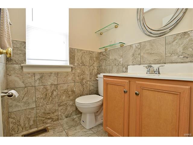 636 Brook Meadow Dr, Ballwin, MO 63021 photo 15