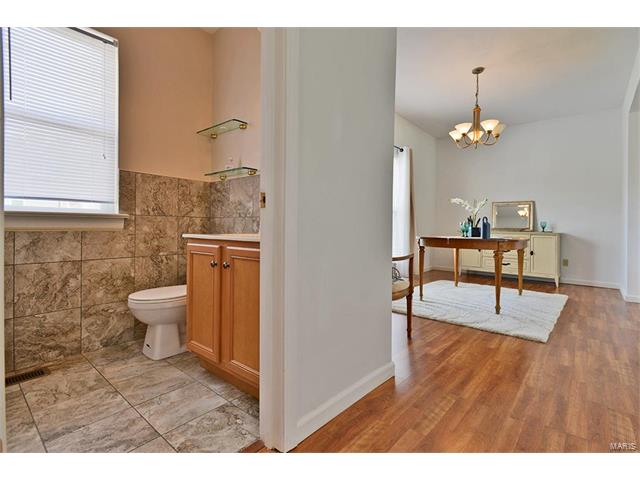 636 Brook Meadow Dr, Ballwin, MO 63021 photo 14