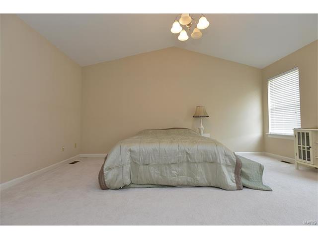 636 Brook Meadow Dr, Ballwin, MO 63021 photo 21
