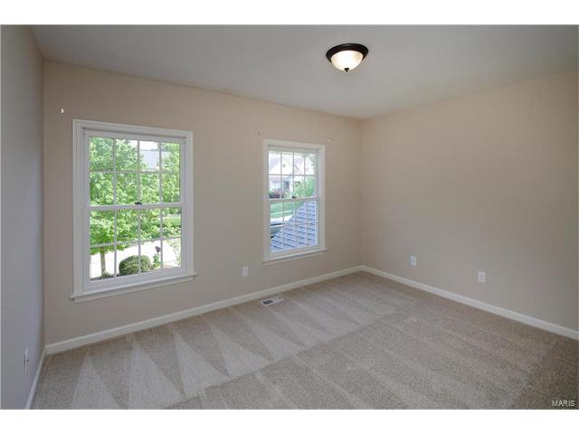 908 Pheasant Woods Dr, Ballwin, MO 63021 photo 24