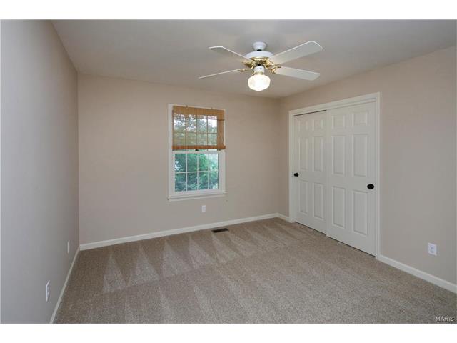 908 Pheasant Woods Dr, Ballwin, MO 63021 photo 23