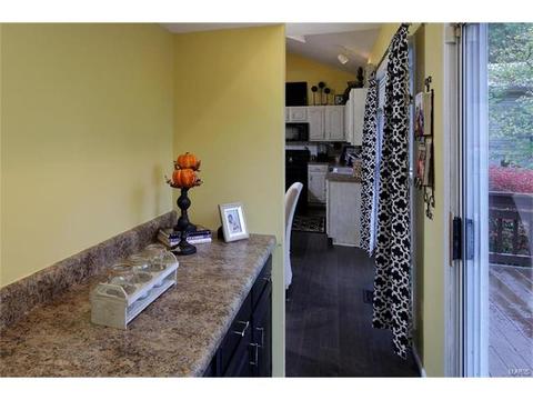209 Timber Tree, Ballwin, MO 63011 photo 9