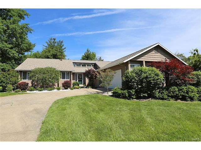 52 Treebeard Cir, Saint Charles, MO 63303 photo 1