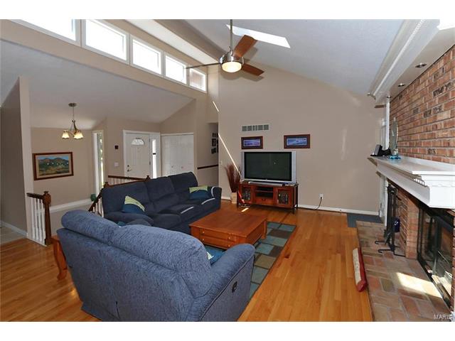 52 Treebeard Cir, Saint Charles, MO 63303 photo 5