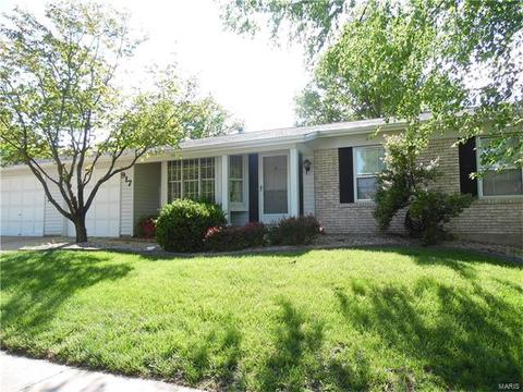 917 Parma, Ballwin, MO 63021 photo 3