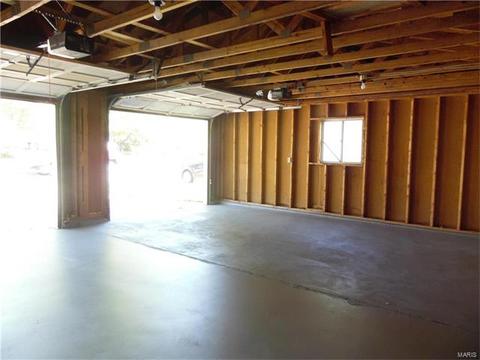 917 Parma, Ballwin, MO 63021 photo 20