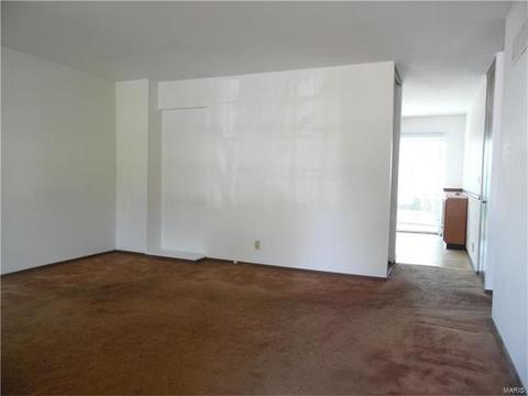 917 Parma, Ballwin, MO 63021 photo 12