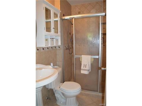 306 Wembley Ln, Ballwin, MO 63021 photo 21