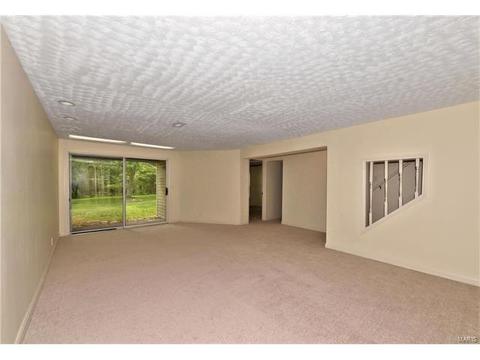 860 Woodside Trails Dr, Ballwin, MO 63021 photo 15