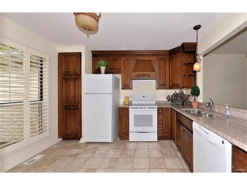 860 Woodside Trails Dr, Ballwin, MO 63021 photo 7