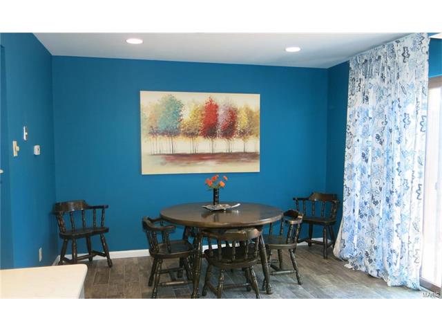 2409 Hidden Meadow Ln, Ballwin, MO 63021 photo 10