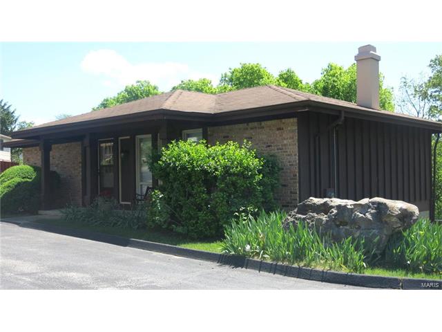 2409 Hidden Meadow Ln, Ballwin, MO 63021 photo 17