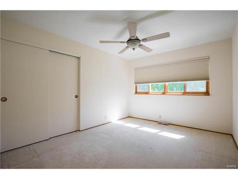 401 Andover Ln, Ballwin, MO 63011 photo 11