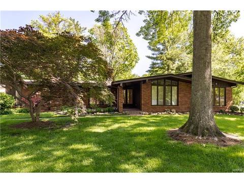 401 Andover Ln, Ballwin, MO 63011 photo 1