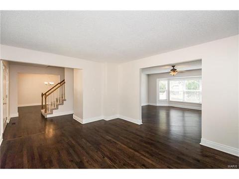 53 Georgetown Cir, O'fallon, MO 63368 photo 9