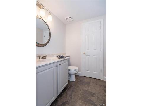 53 Georgetown Cir, O'fallon, MO 63368 photo 8