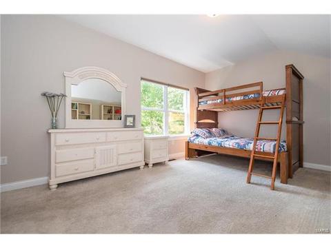 16037 Forest Valley Dr, Ballwin, MO 63021 photo 28