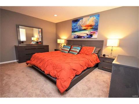 960 Imperial, Ballwin, MO 63021 photo 12
