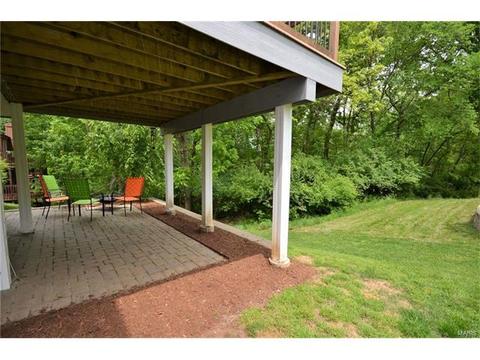 960 Imperial, Ballwin, MO 63021 photo 26