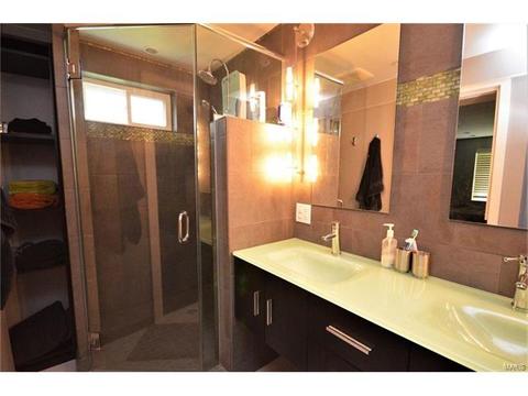960 Imperial, Ballwin, MO 63021 photo 21